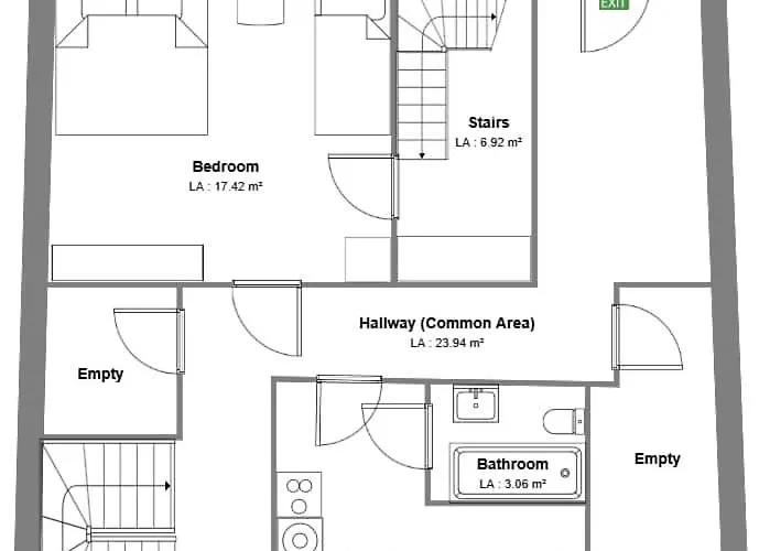 شقة Spacious With Terrace & Parking